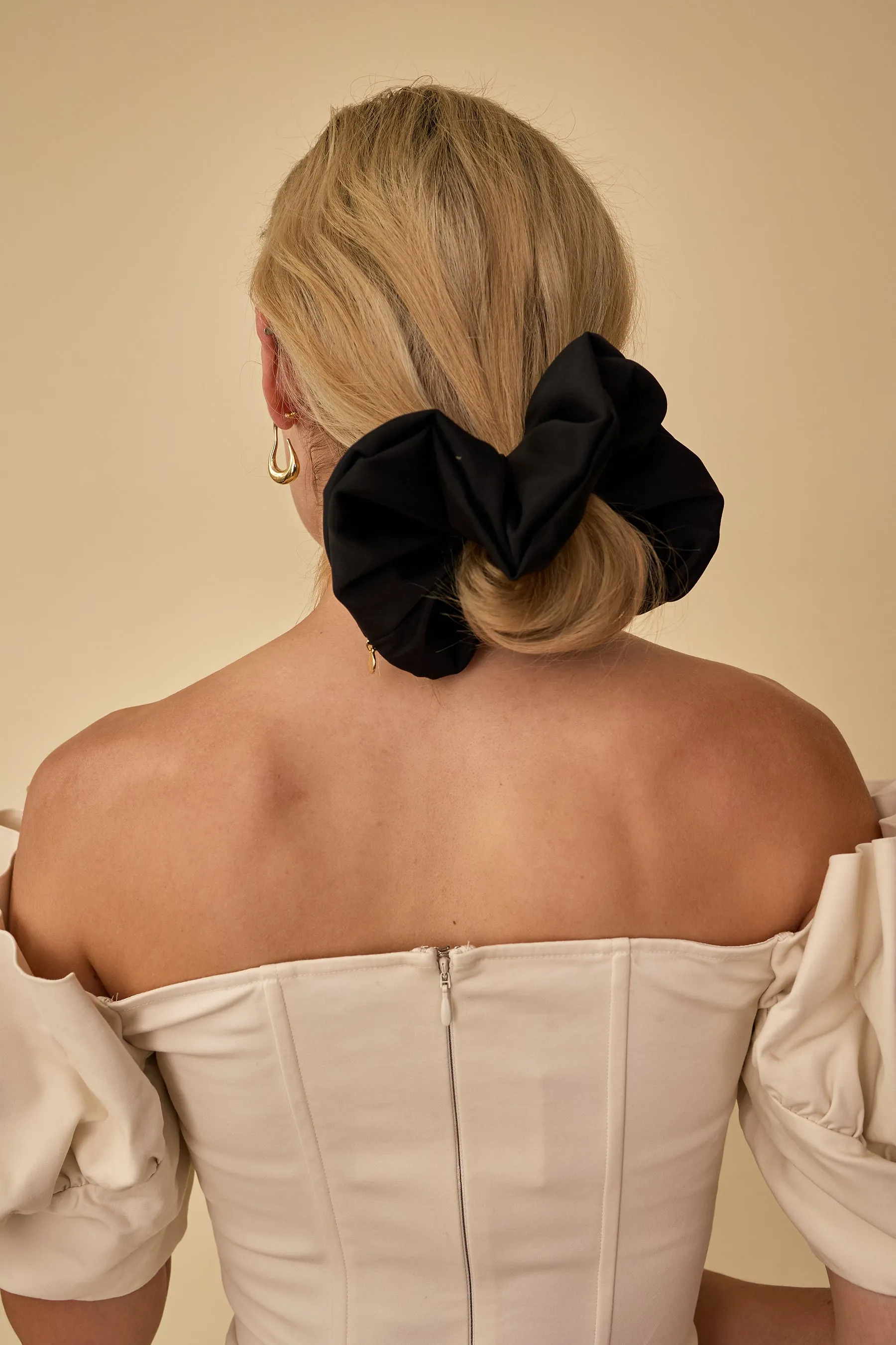 Annika Oversized Scrunchie